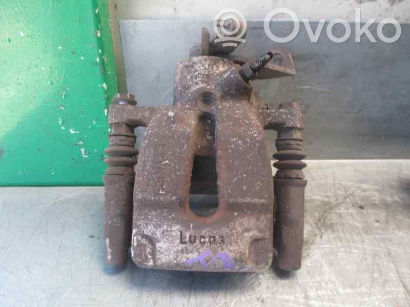 Renault Megane I Brake caliper pad carrier rear 