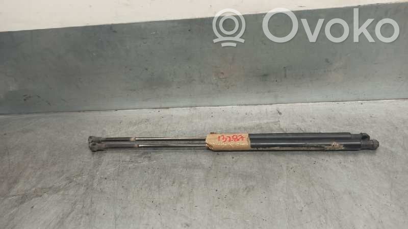 Seat Cordoba (6K) Tailgate/trunk strut/damper 