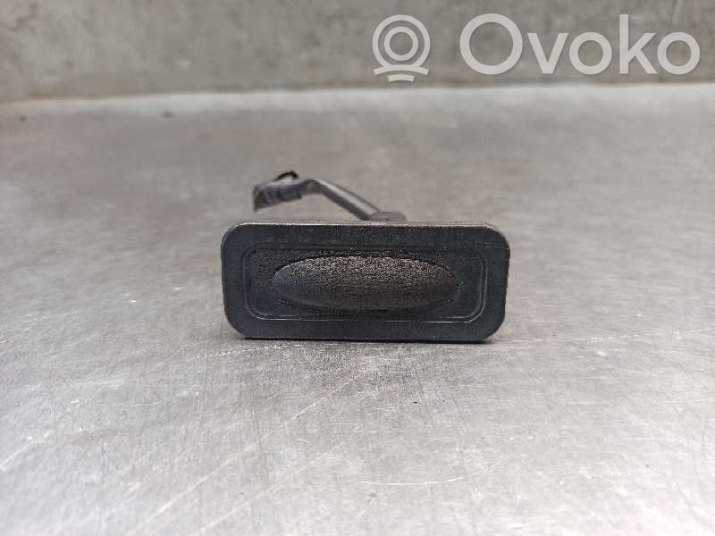 Renault Modus Manecilla externa puerta trasera 
