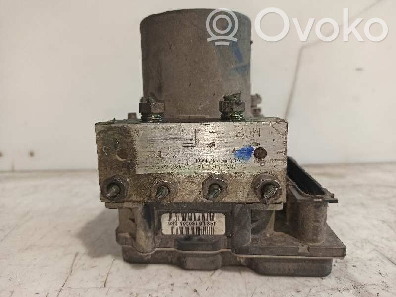 Nissan Primera Bomba de ABS 