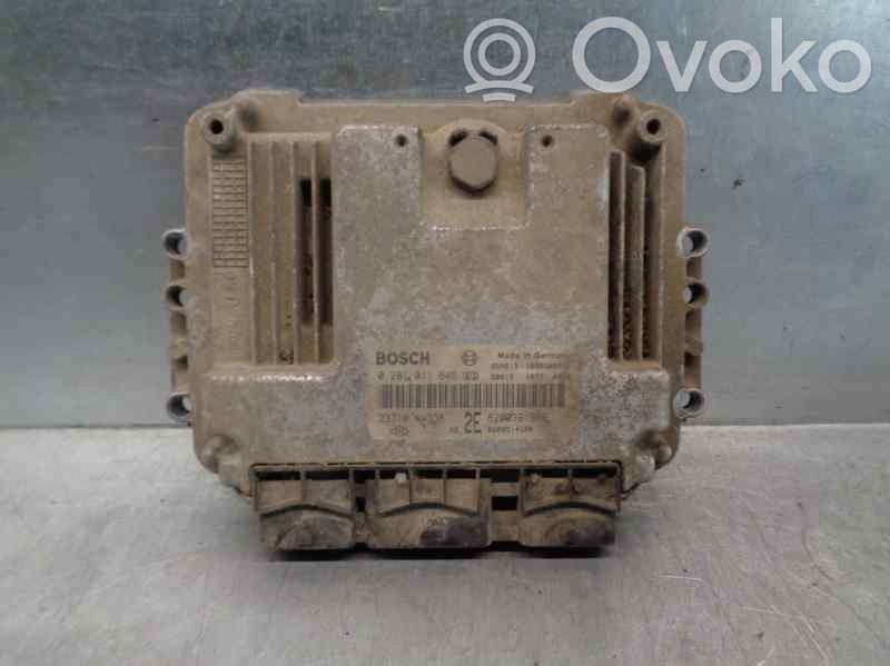 Nissan Primera Engine control unit/module 