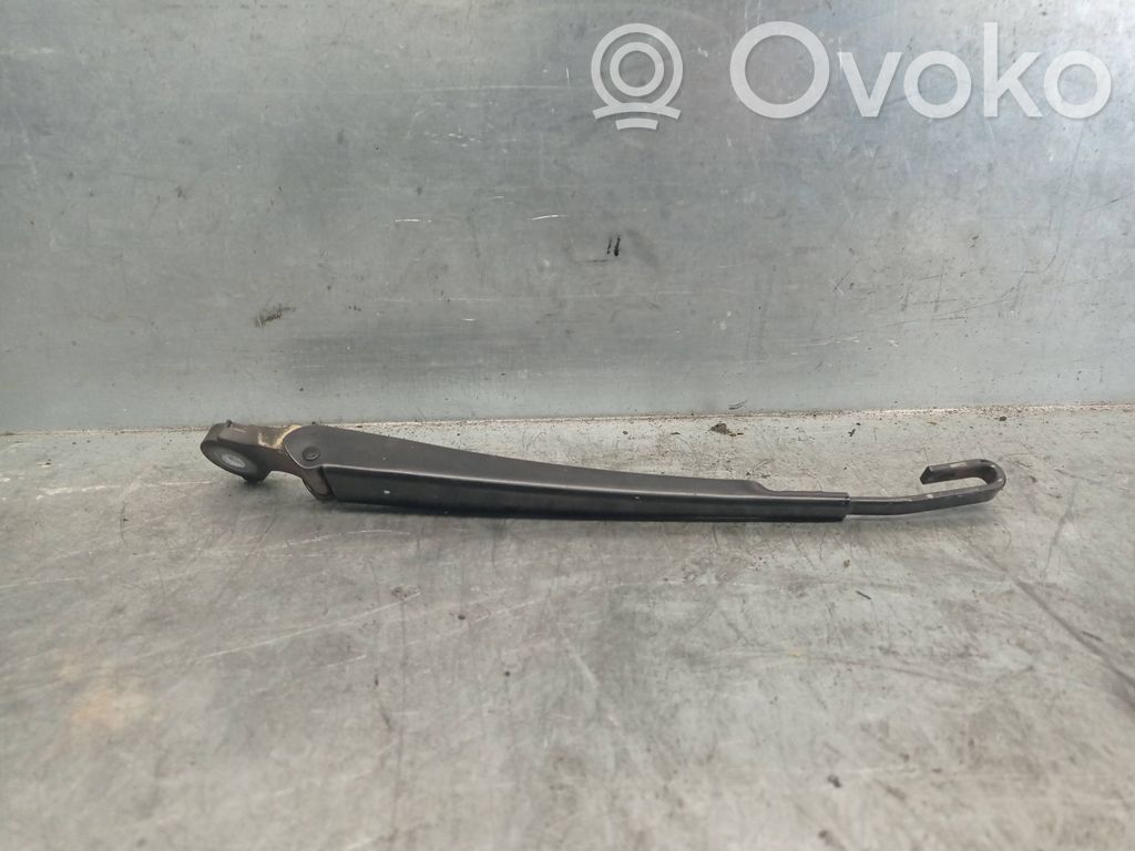 Audi A3 S3 8L Braccio della spazzola tergicristallo posteriore 