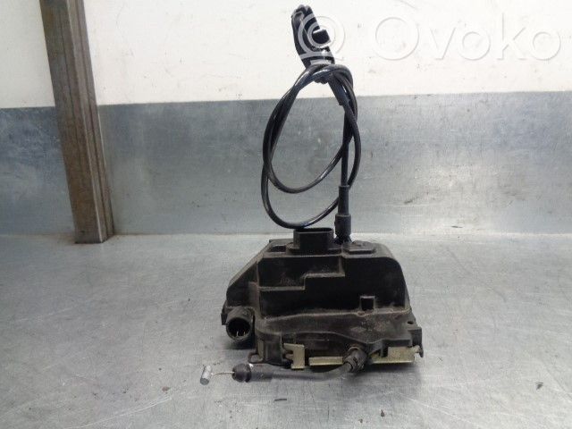Renault Megane II Etuoven lukko 