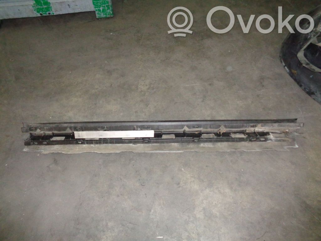 Schweller   8408706