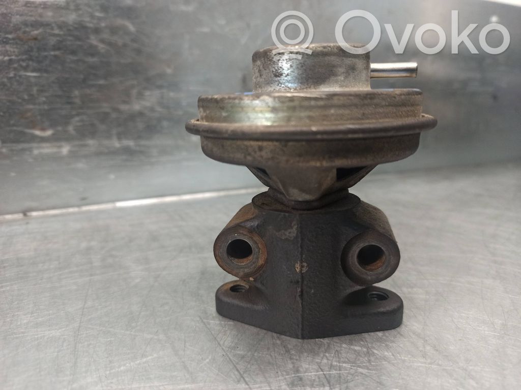 Nissan Primera Zawór EGR 