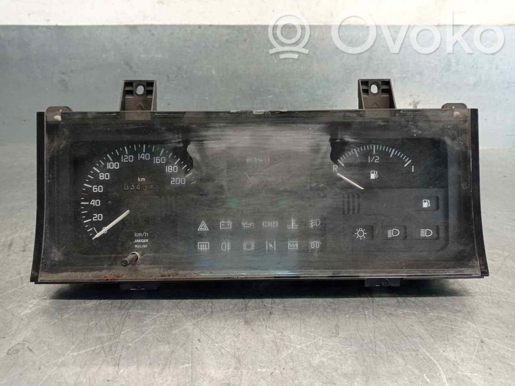 Renault Clio I Speedometer (instrument cluster) 