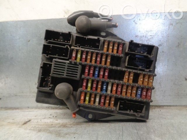 Jaguar XJ X350 Fuse box set 