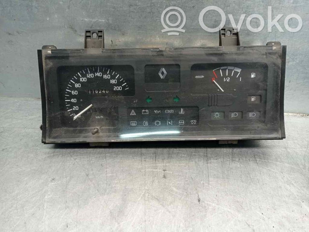 Renault Clio I Speedometer (instrument cluster) 