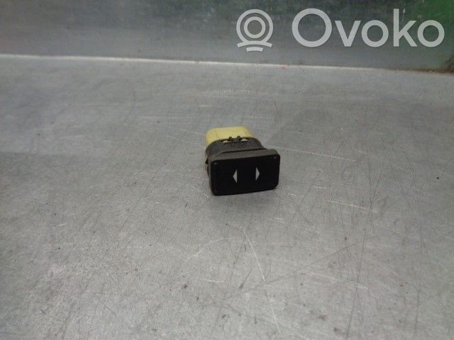 Interruptor del elevalunas eléctrico   3M5T14529BB