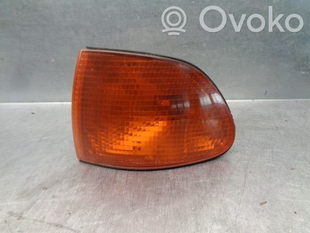 BMW 7 E38 Etu-/Ajovalo 