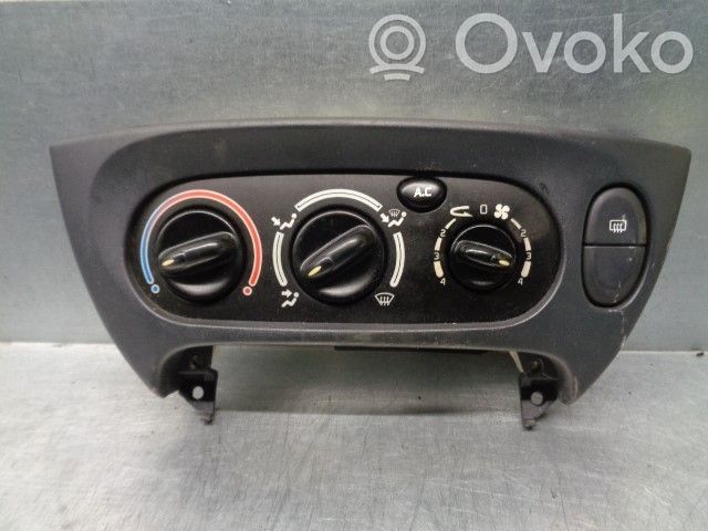 Renault Megane I Air conditioner control unit module 