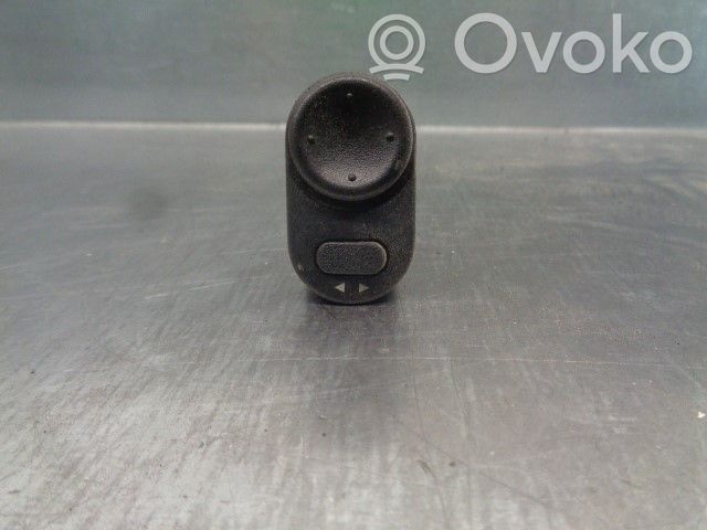 Opel Meriva A Wing mirror switch 