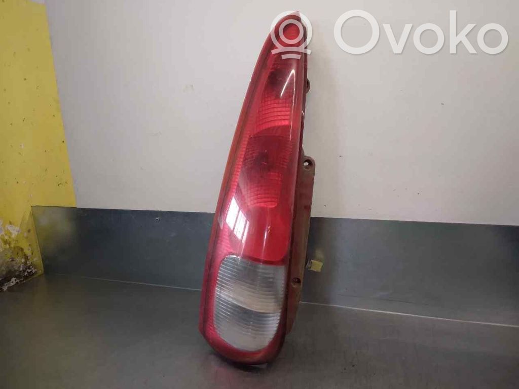 Daewoo Tacuma Luz trasera/de freno 