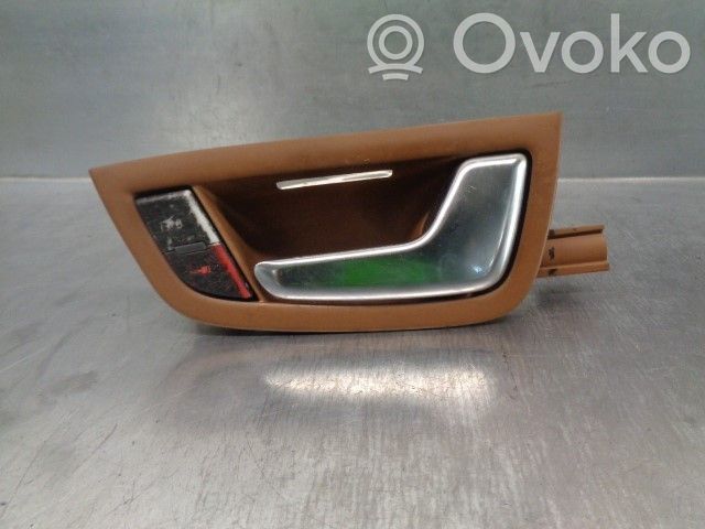 Manecilla interna puerta delantera   4E0837020,4E0839020