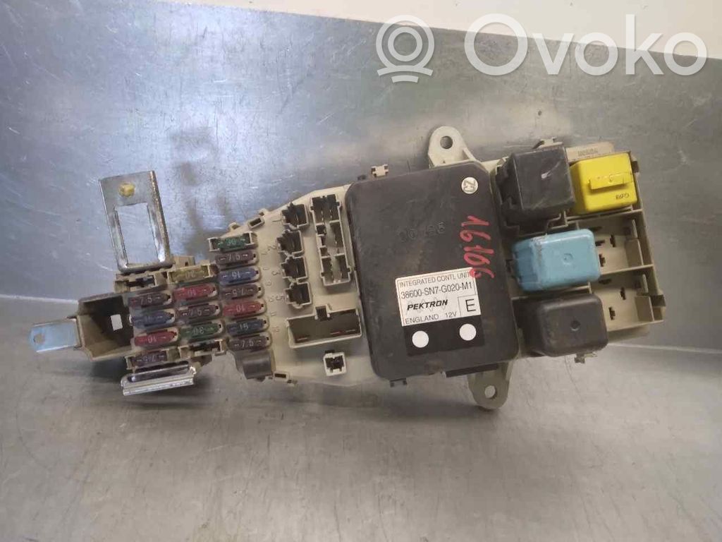 Honda Accord Fuse box set 