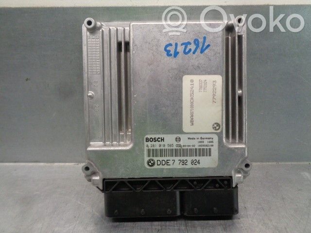 Unidad de control/módulo del motor   7792024,0281010565,BOSCH