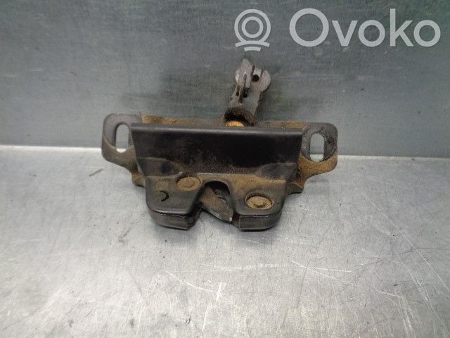 Peugeot 306 Tailgate lock latch 