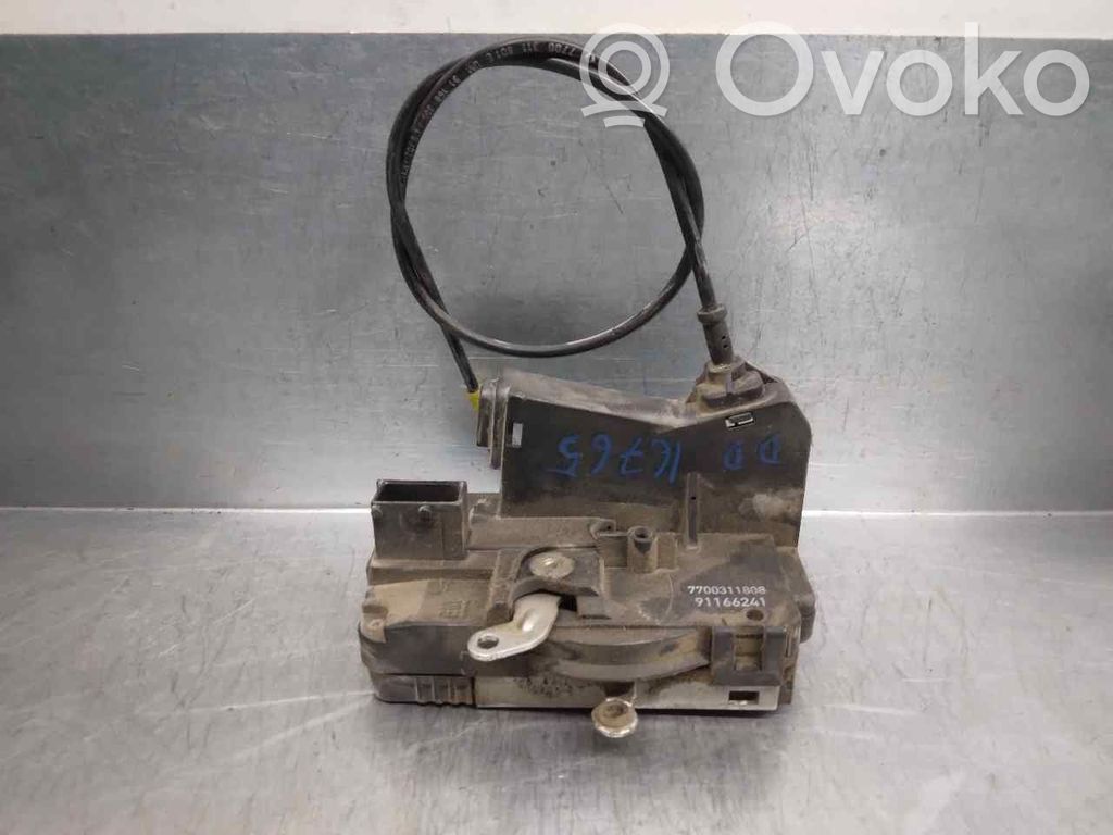 Nissan Primastar Front door lock 
