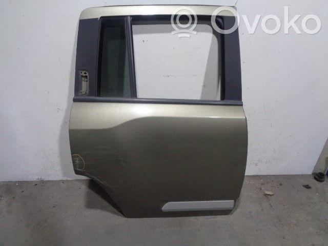 Jeep Compass Aizmugurējās durvis 