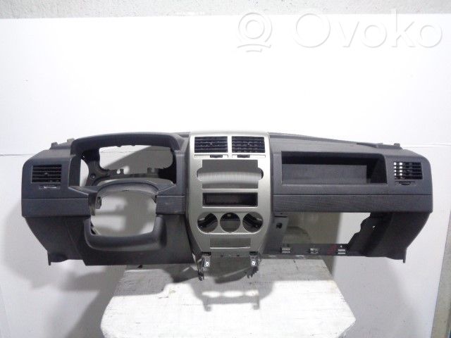 Panelis   YF33XDVAA,NEGRO