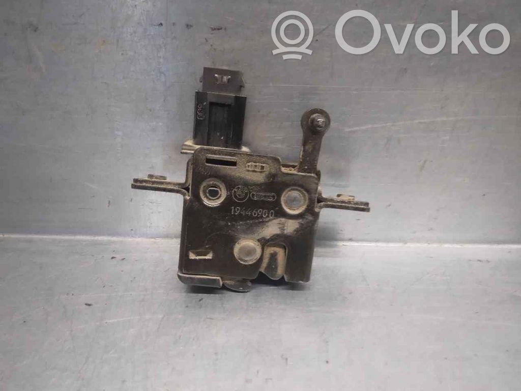 Tailgate lock latch   19446900,2PINES,4PUERTAS