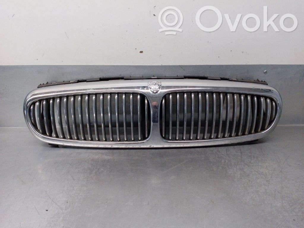 Jaguar X-Type Grilă față 