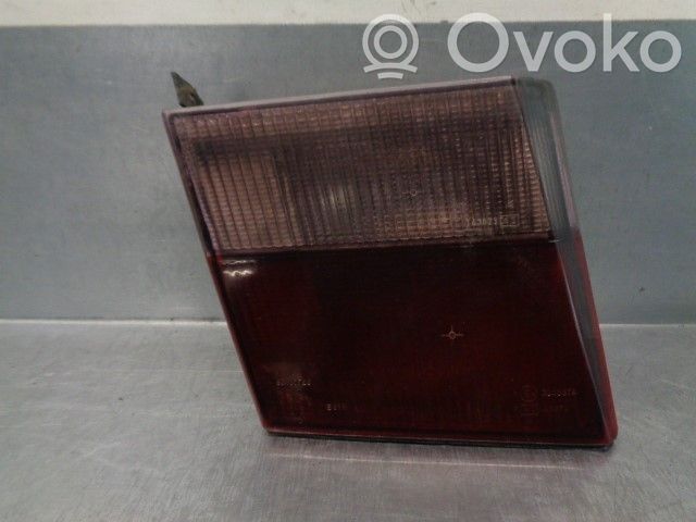 Lancia Dedra Lampă spate în caroserie 