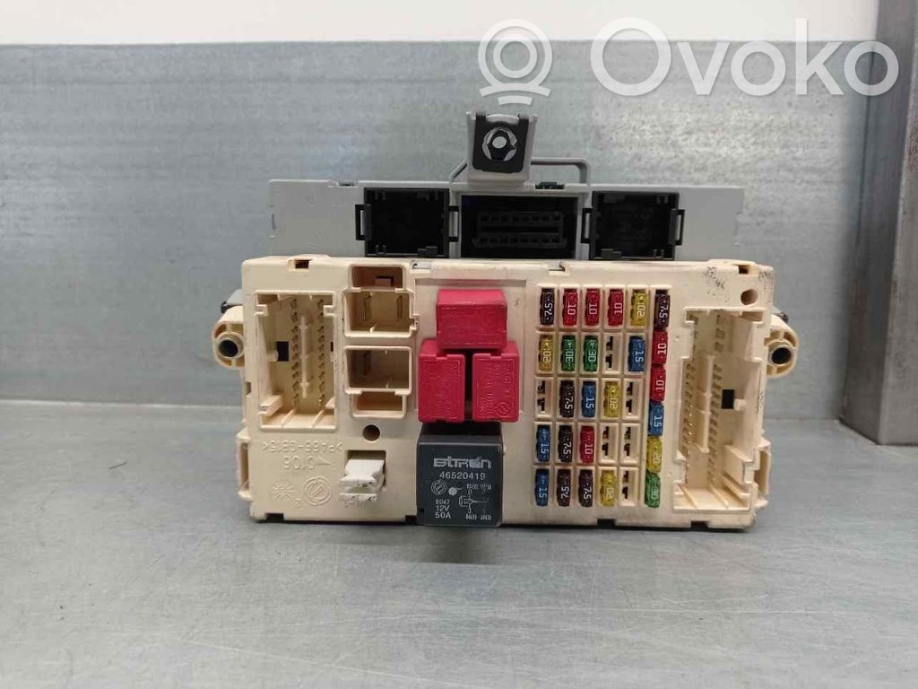 Fiat Stilo Set scatola dei fusibili 