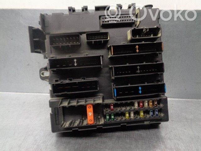 Opel Vectra C Juego de caja de fusibles 