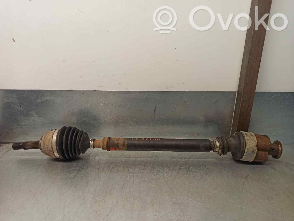 Mitsubishi Carisma Eje de transmisión delantero 