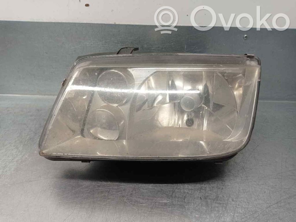 Volkswagen Bora Lampa przednia 
