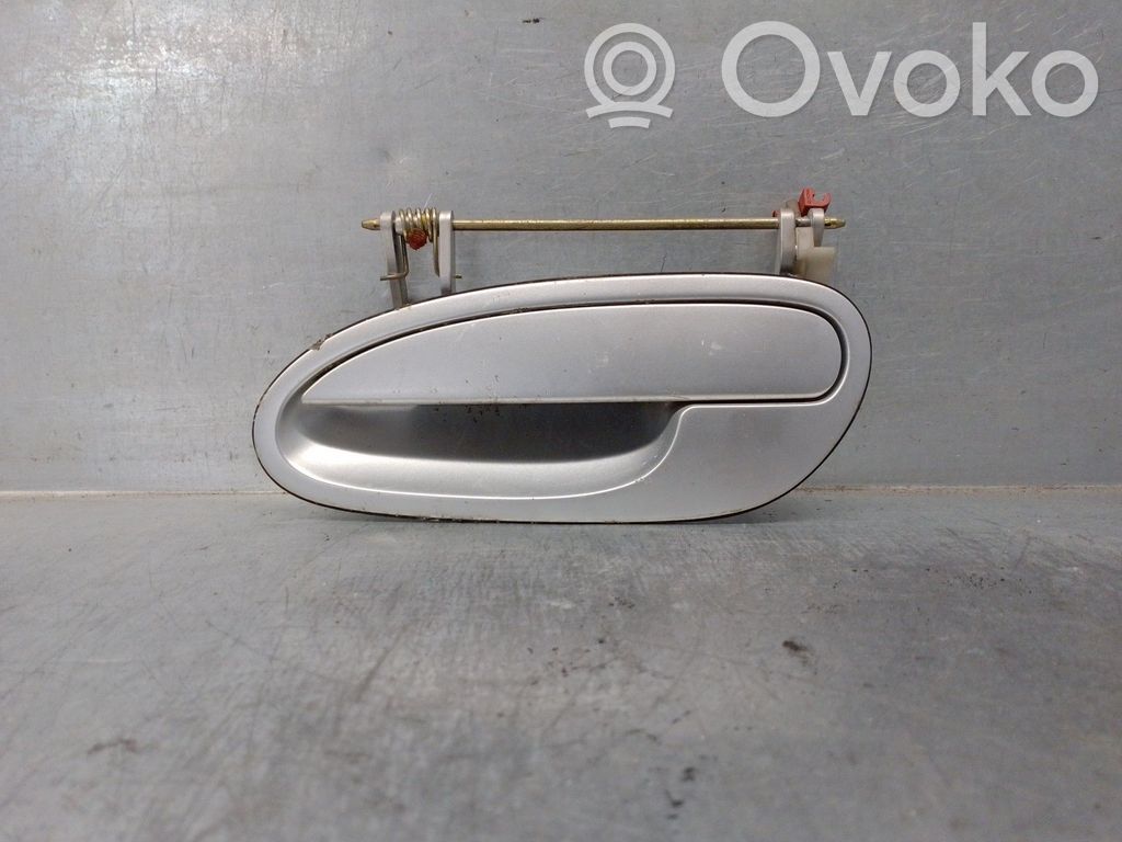 Manecilla externa puerta trasera   138235,4PUERTAS