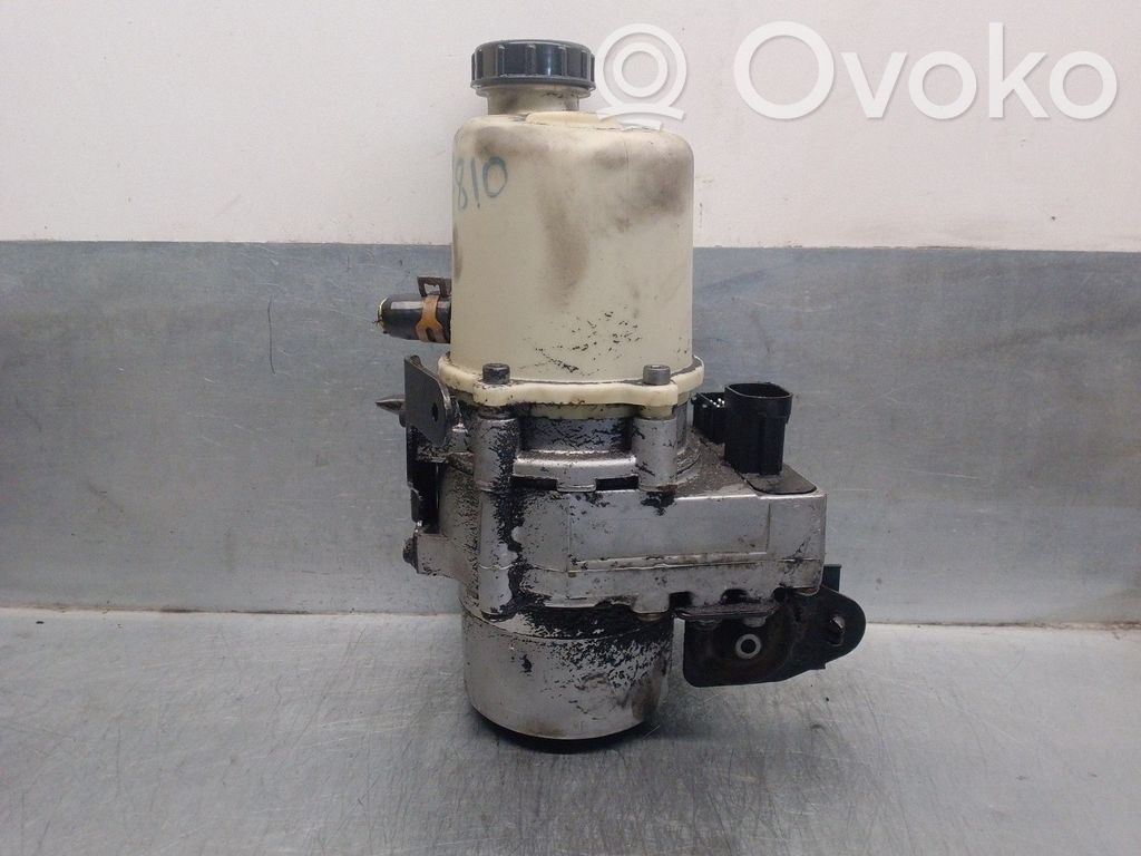 Dacia Logan Pick-Up Power steering pump 