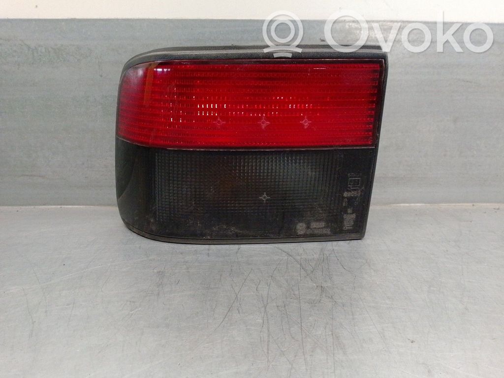 Renault 21 Aizmugurējais lukturis virsbūvē 