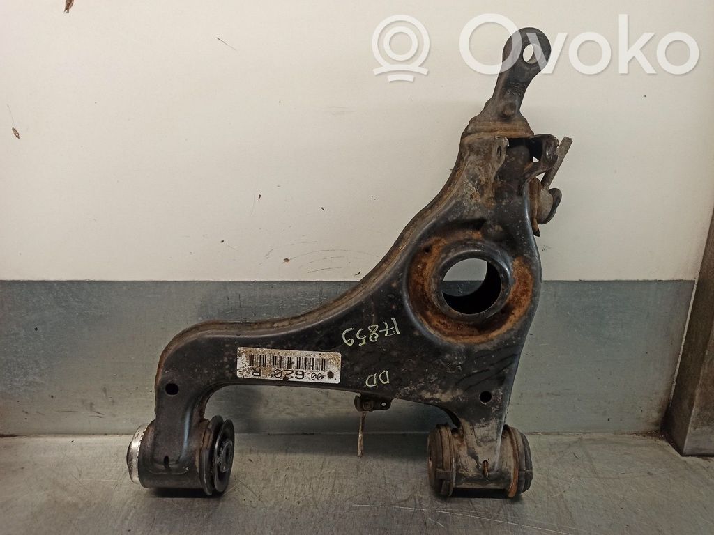 Mercedes-Benz E W210 Querlenker vorne