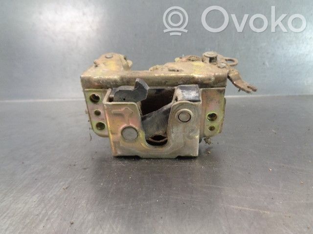 Opel Kadett E Rear door lock 
