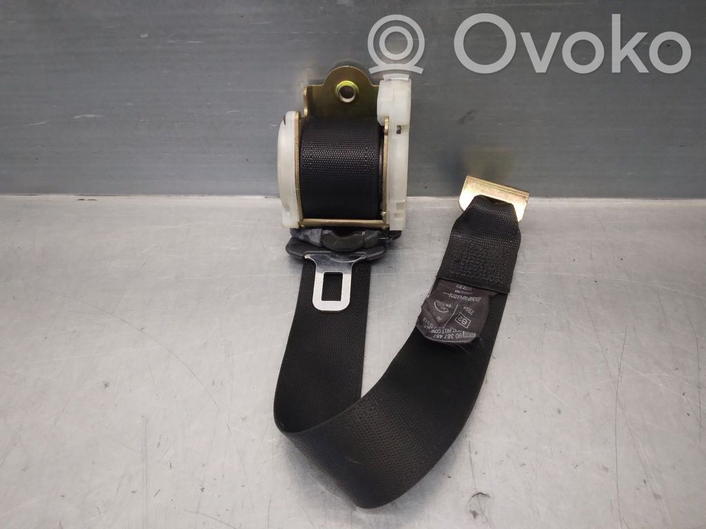 Opel Corsa B Cinturón trasero 