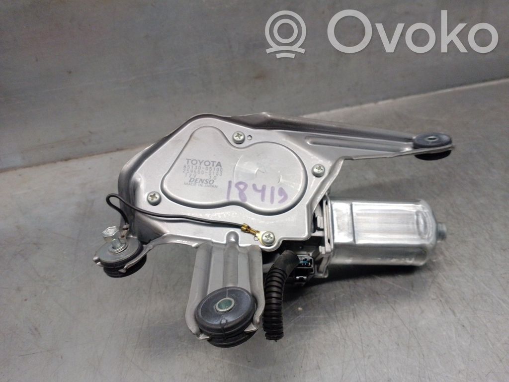 Toyota Avensis T250 Moteur d'essuie-glace arrière