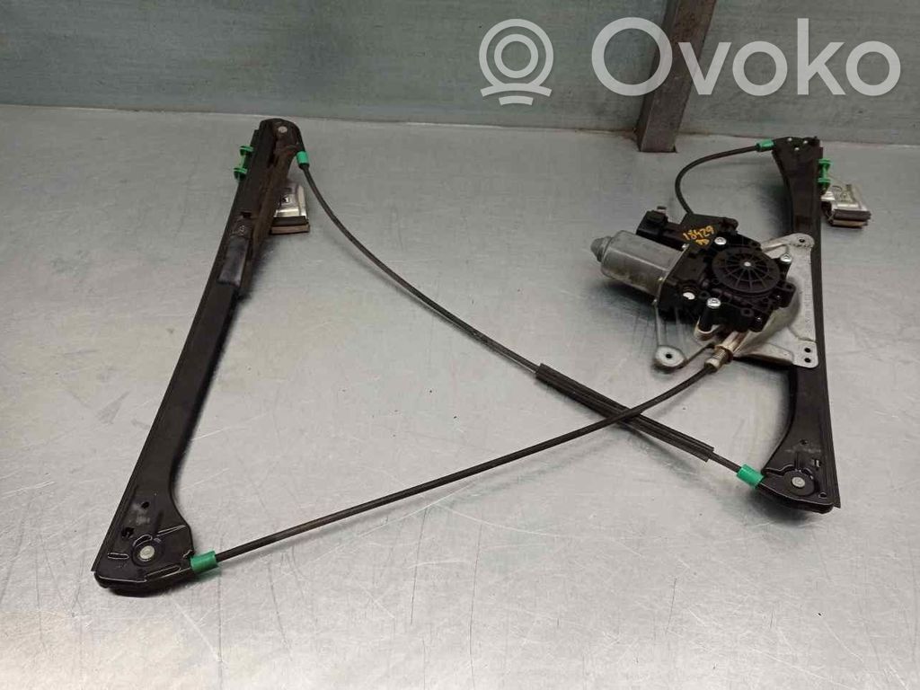 Audi A4 S4 B5 8D Regulador de ventanilla eléctrico de puerta delantera 