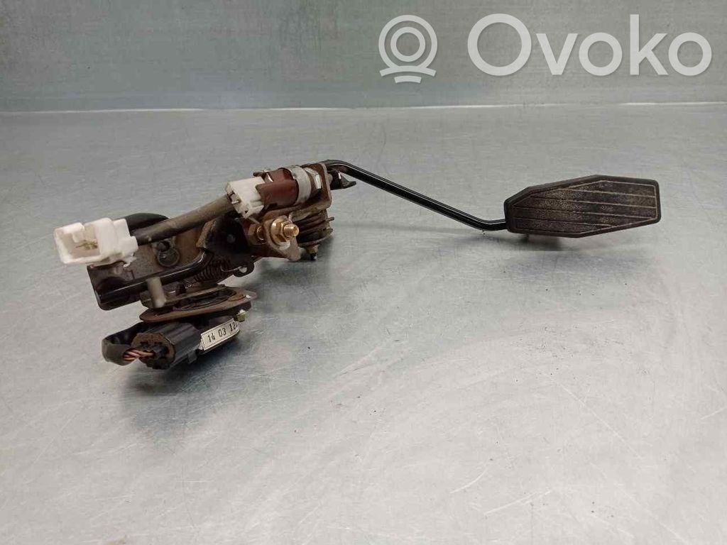 Acceleration sensor   CB6641600
