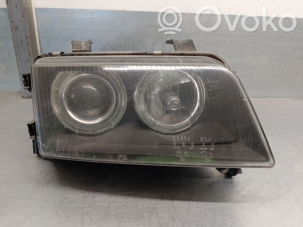 Audi A4 S4 B5 8D Priekinis žibintas 