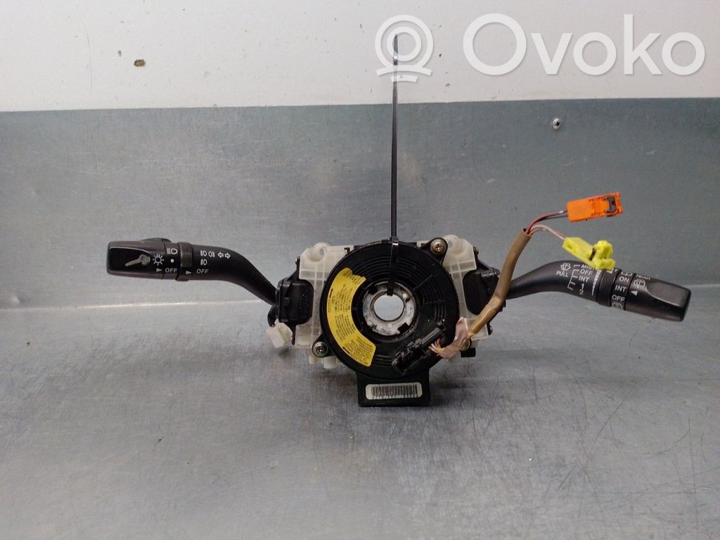 Panel lighting control switch   GJ6E661B1