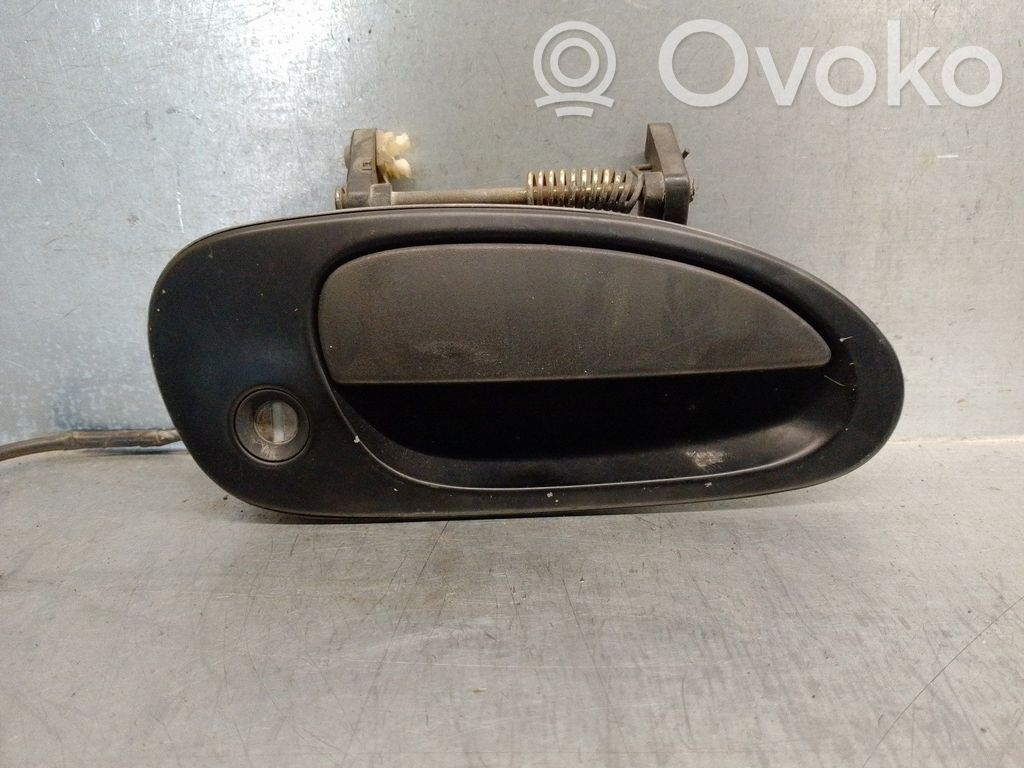 Mazda 323 Etuoven ulkokahva 