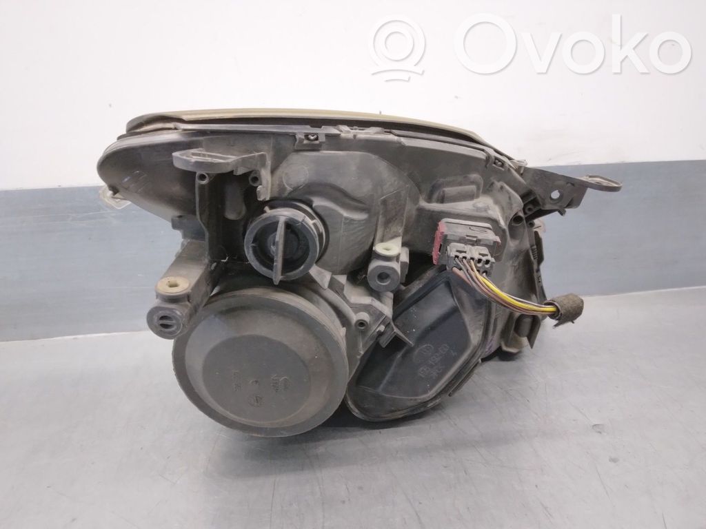 Opel Vectra C Priekinis žibintas 