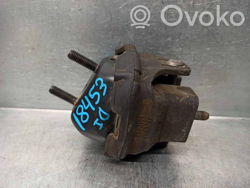 Chrysler 300M Engine mount bracket 