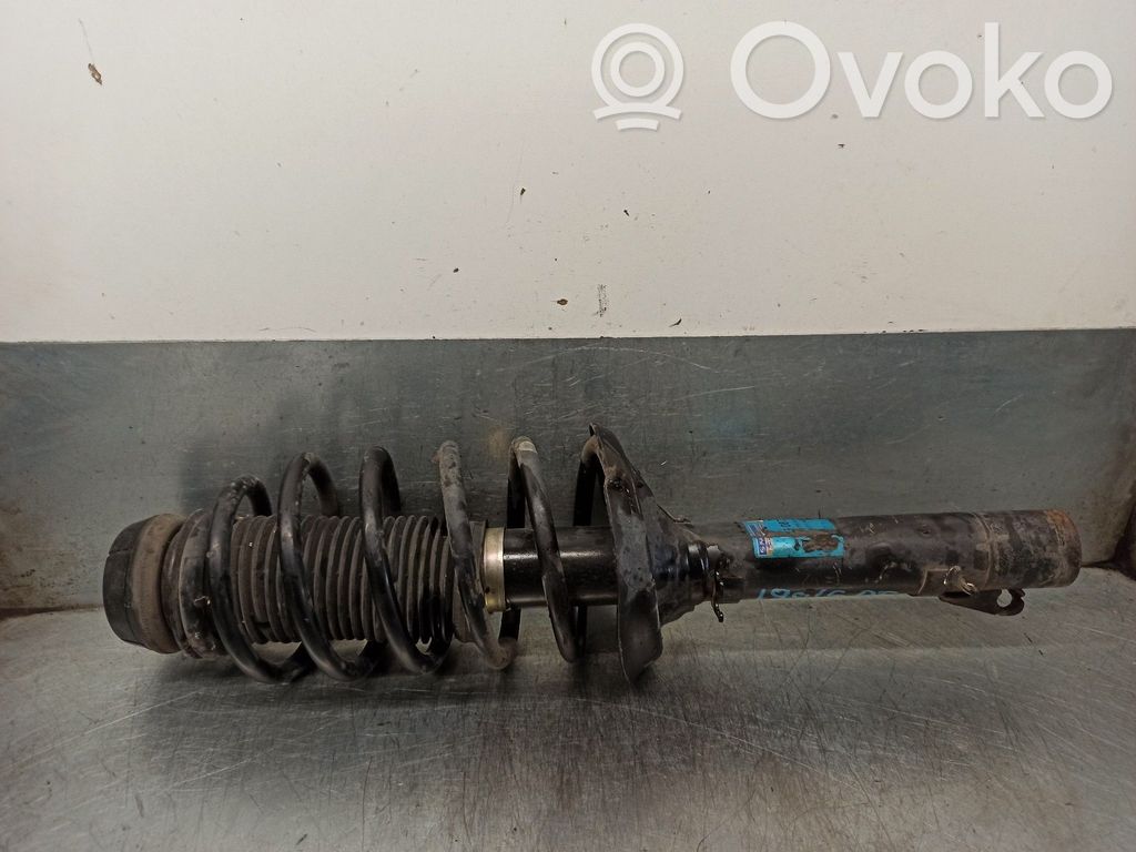 Volkswagen Bora Amortyzator osi przedniej ze sprężyną 