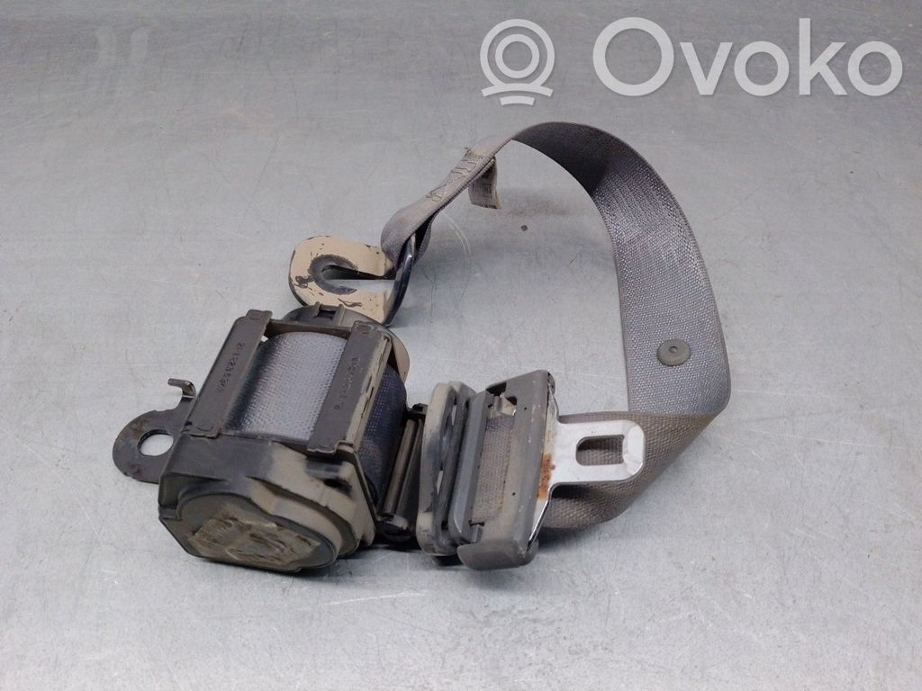 Jeep Grand Cherokee (WK) Cinturón trasero 