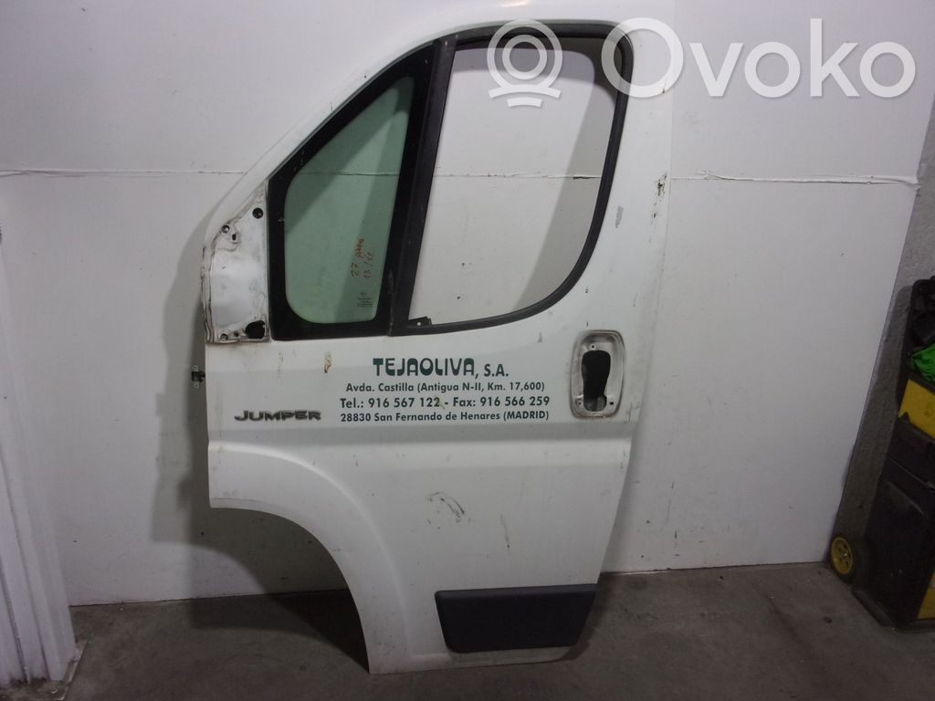 Tür vorne   9002X8,BLANCAROTULADA,5PUERTAS