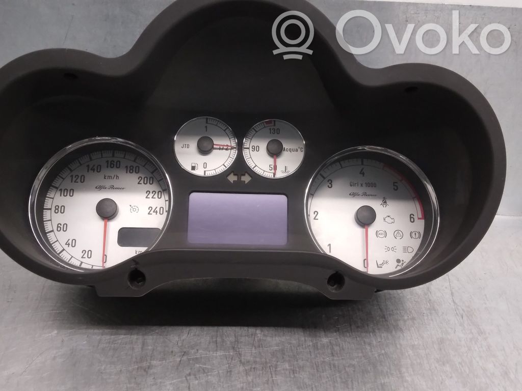 Alfa Romeo 147 Nopeusmittari (mittaristo) 