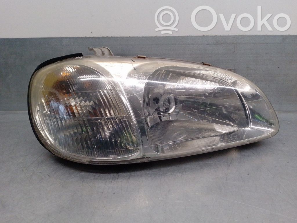 KIA Carnival Phare frontale 
